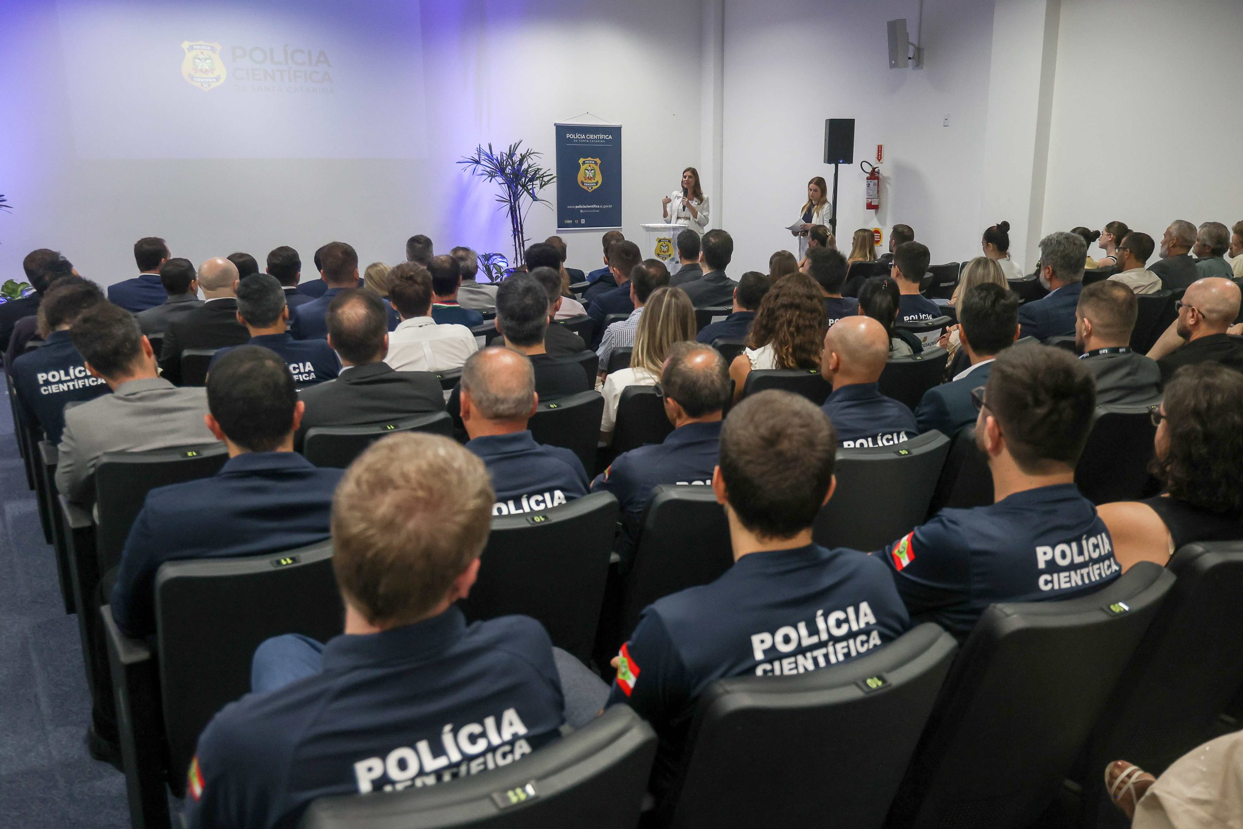 Polícia Científica de Santa Catarina celebra 109 anos com homenagens e novidades institucionais